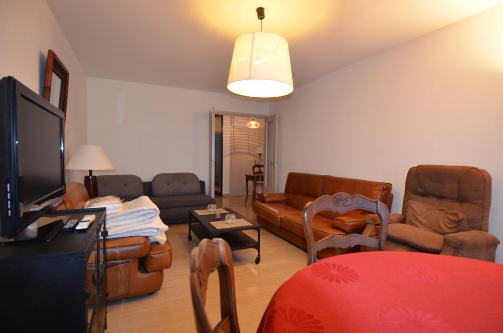 Appartement 6 Personnes Avec Terrasse Le Port Nisa Exterior foto